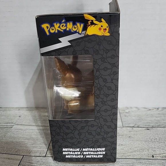 New Pokemon Eevee Select Metallic Battle Figure Series 2 - Picture 2 of 7